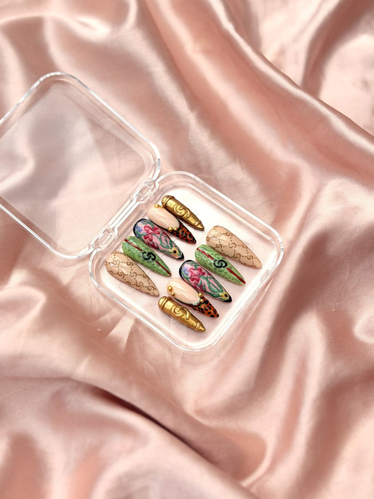 Press on Nails - Brand inspired